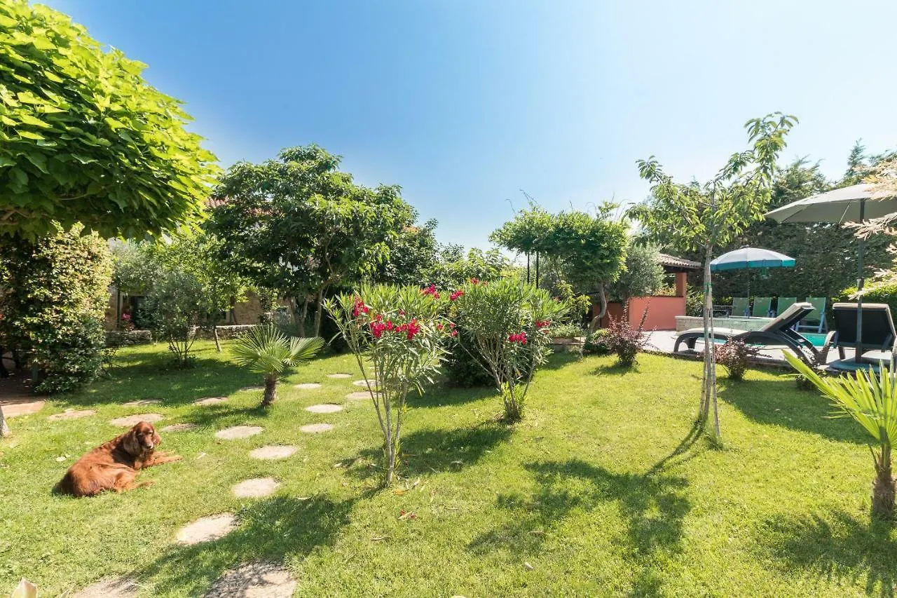Country House Apartments 普拉