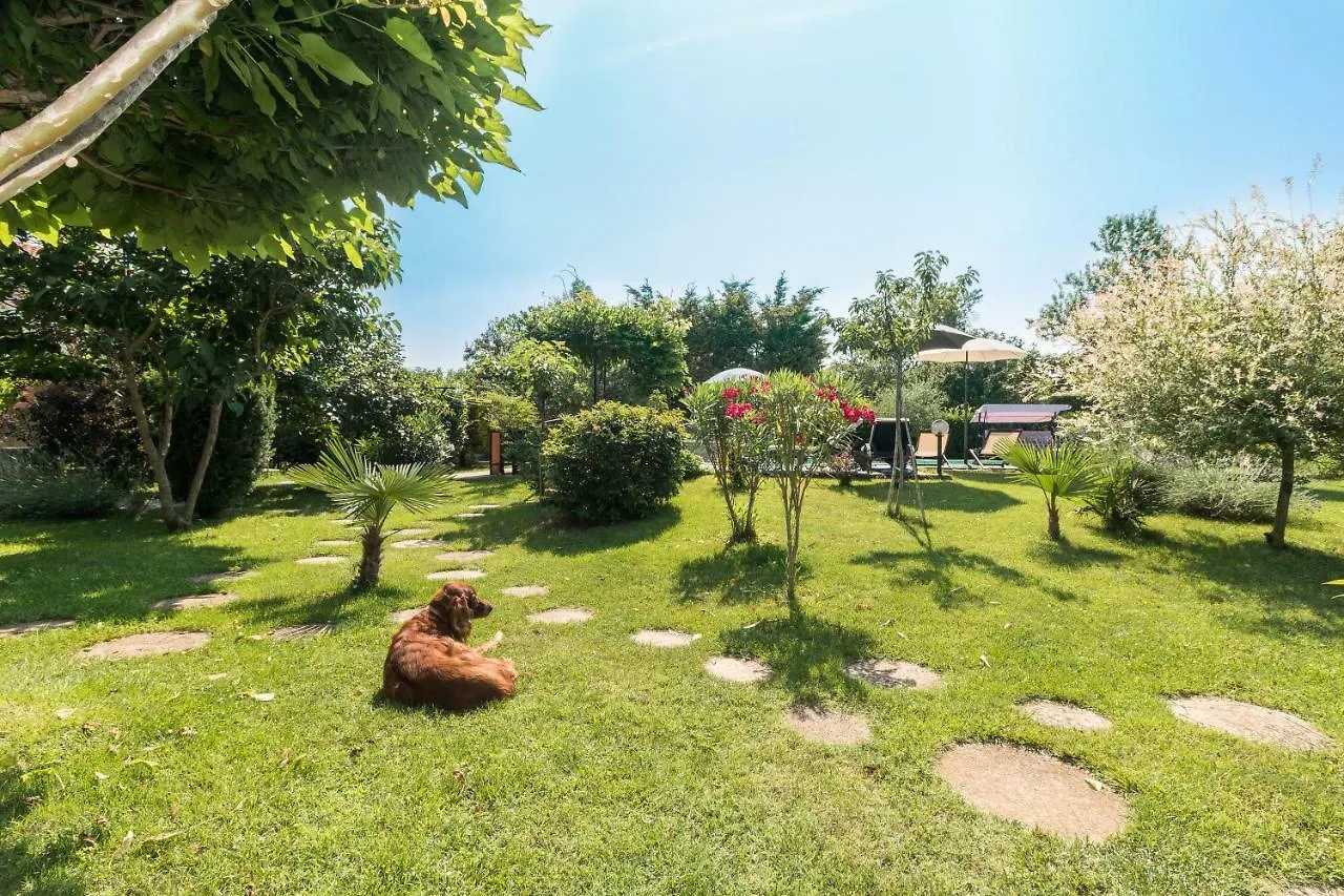 Country House Apartments 普拉